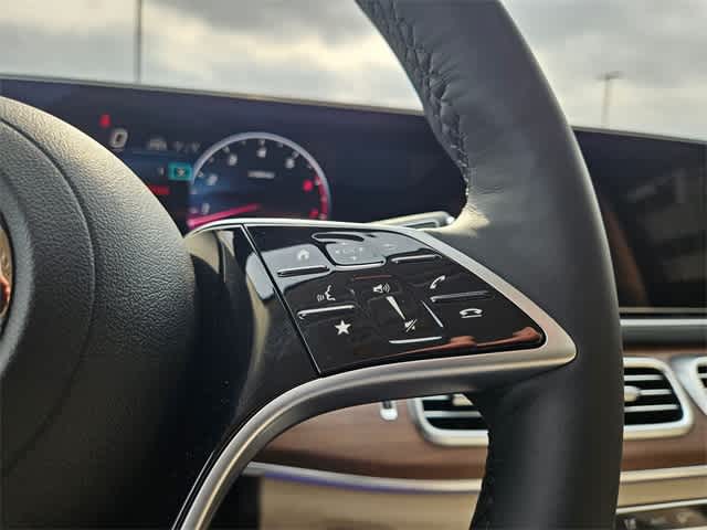 Thumbnail: 2026 Mercedes-Benz GLE - 24