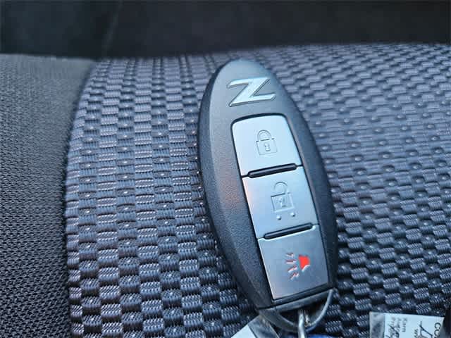 Thumbnail: 2015 Nissan Z - 28