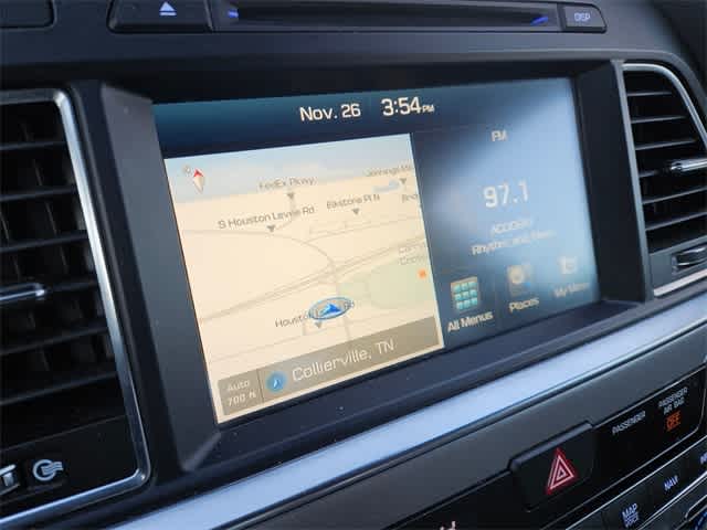 Thumbnail: 2017 Hyundai Sonata - 28