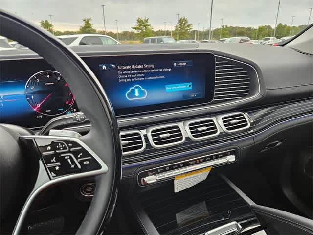 Thumbnail: 2026 Mercedes-Benz GLE - 26