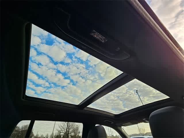 Thumbnail: 2025 Mercedes-Benz GLS - 23