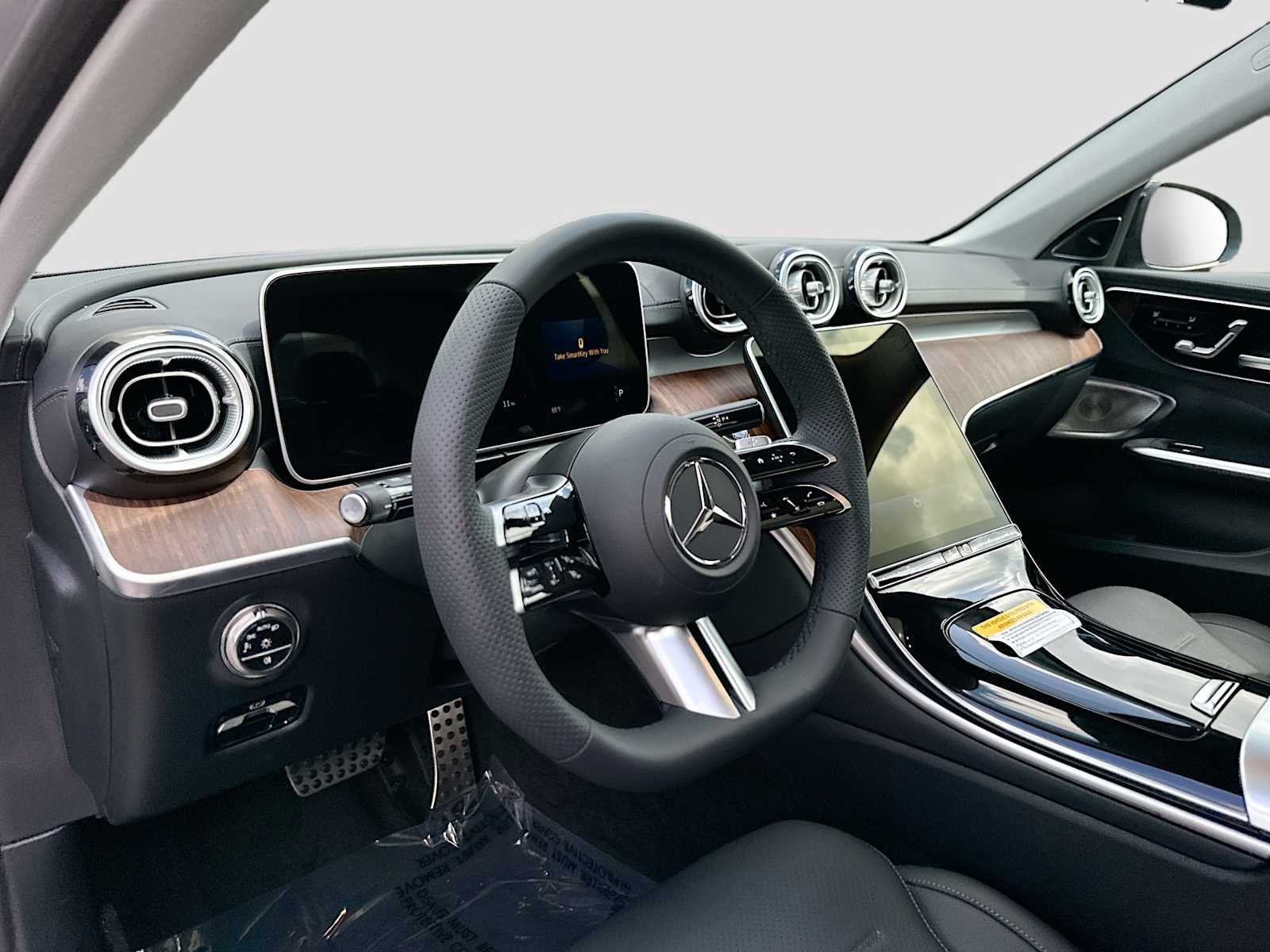 Thumbnail: 2026 Mercedes-Benz C-Class - 9