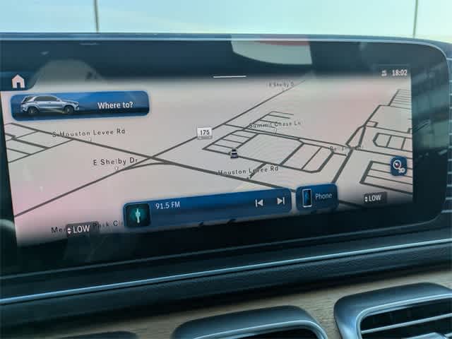 Thumbnail: 2025 Mercedes-Benz GLE - 28