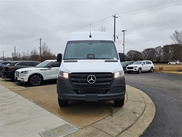 Thumbnail: 2026 Mercedes-Benz Sprinter - 4