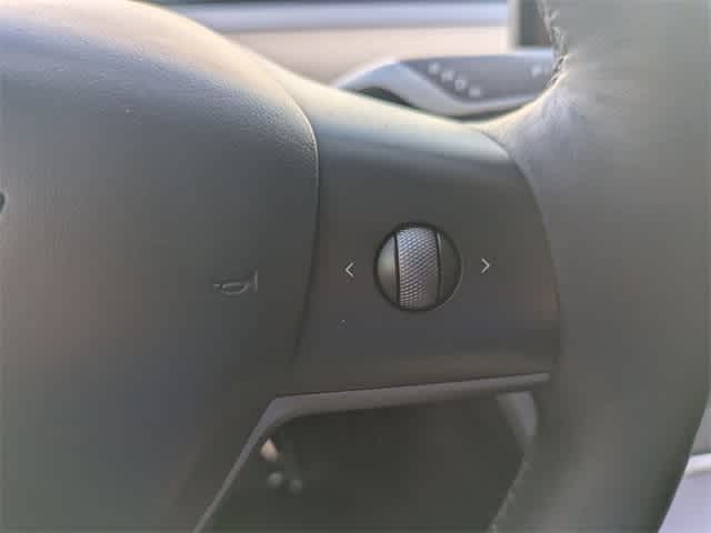 Thumbnail: 2023 Tesla Model Y - 23