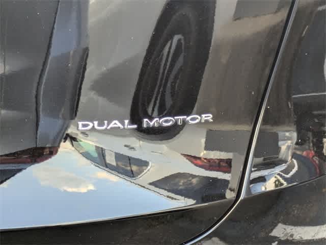 Thumbnail: 2023 Tesla Model Y - 12