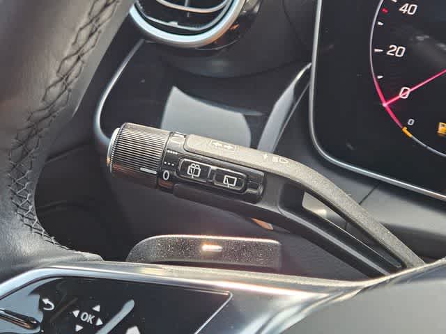 Thumbnail: 2025 Mercedes-Benz GLC - 25