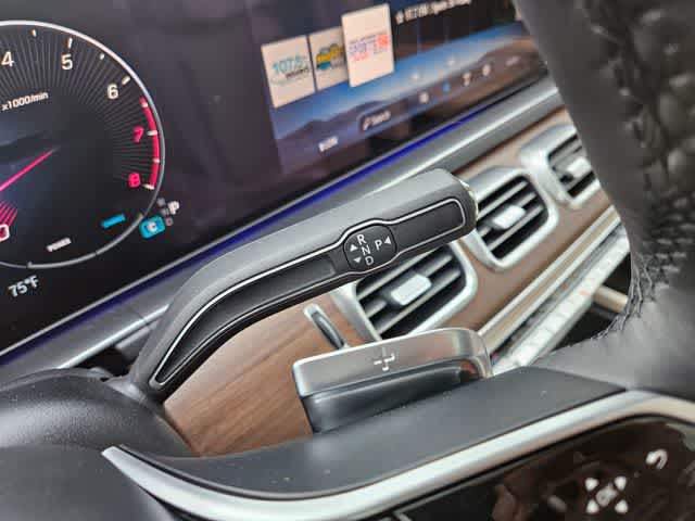 Thumbnail: 2026 Mercedes-Benz GLE - 37