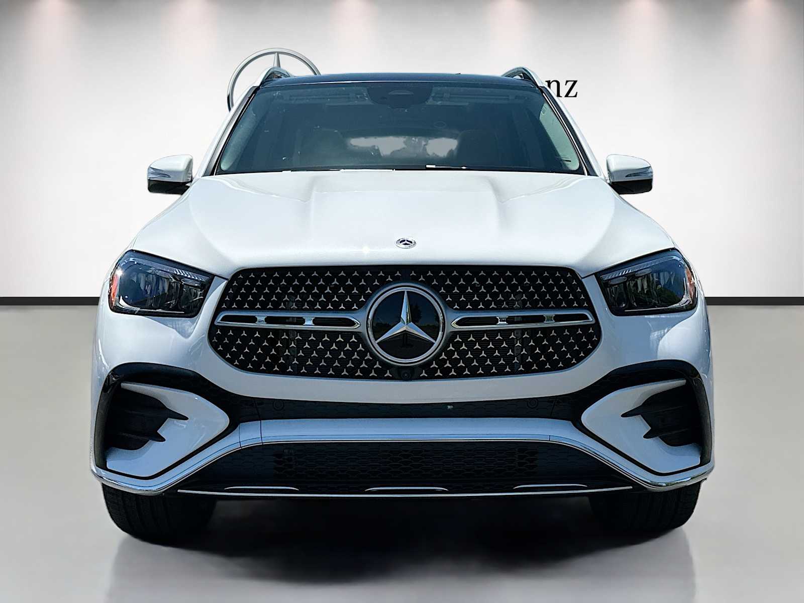 Thumbnail: 2026 Mercedes-Benz GLE - 2