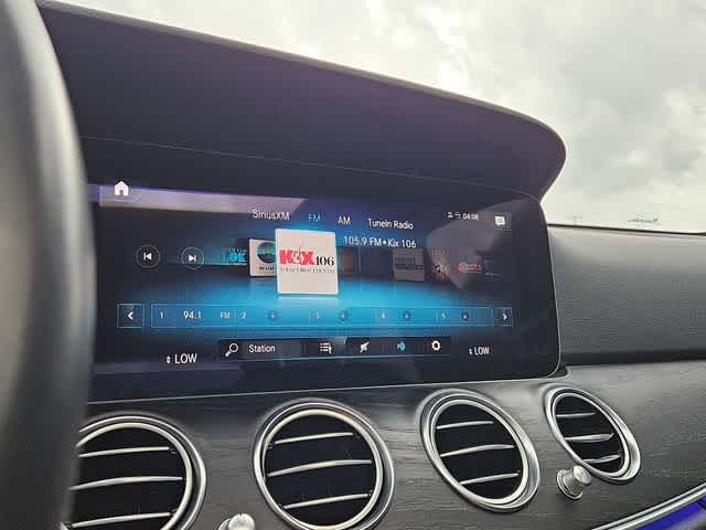 Thumbnail: 2022 Mercedes-Benz E-Class - 30