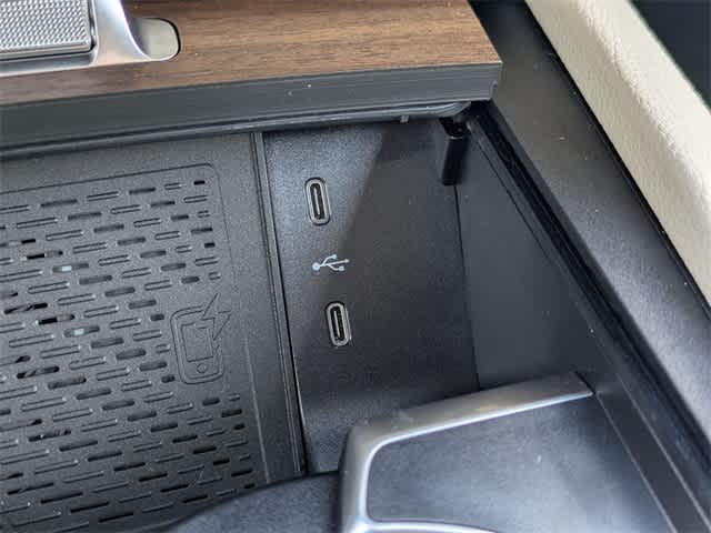 Thumbnail: 2026 Mercedes-Benz GLE - 31