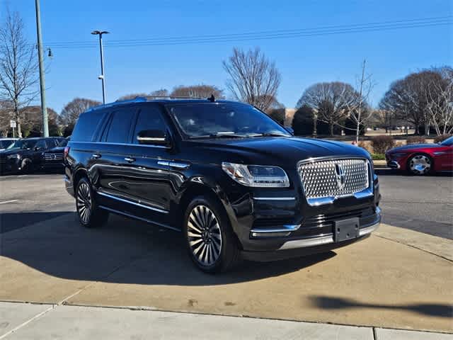 Thumbnail: 2019 Lincoln Navigator L - 3