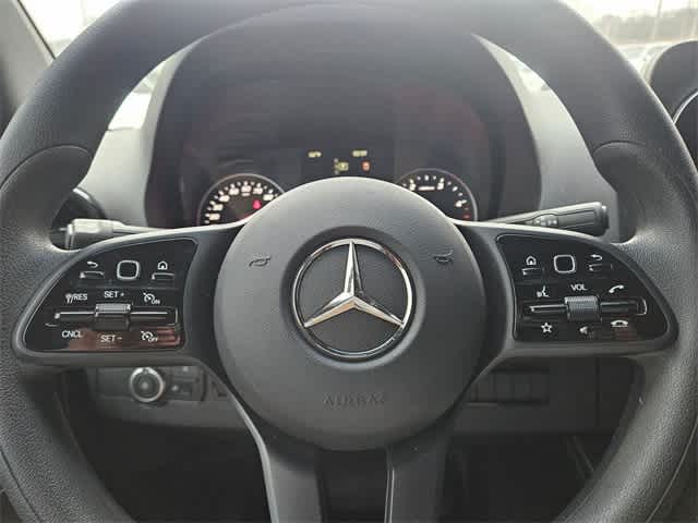 Thumbnail: 2024 Mercedes-Benz Sprinter - 16