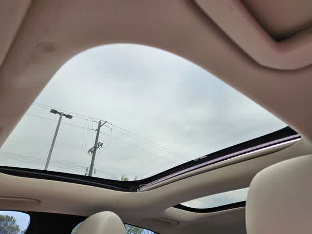 Thumbnail: 2022 Mercedes-Benz E-Class - 13