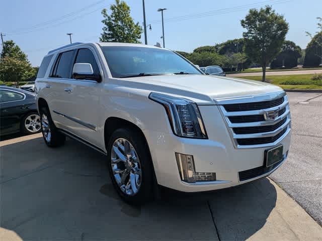 Thumbnail: 2015 Cadillac Escalade - 2