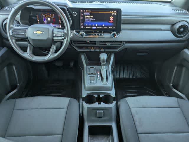 Thumbnail: 2023 Chevrolet Colorado - 15