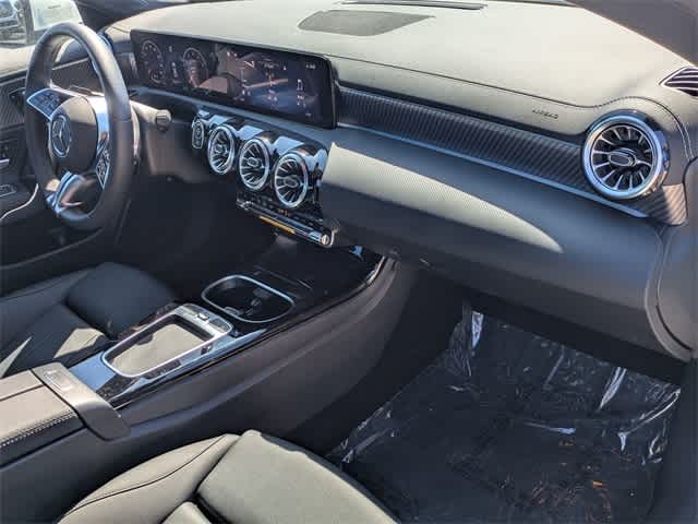 2025 Mercedes-Benz CLA 250 11