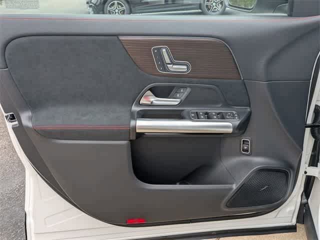 2025 Mercedes-Benz GLA GLA250 - Photo 15