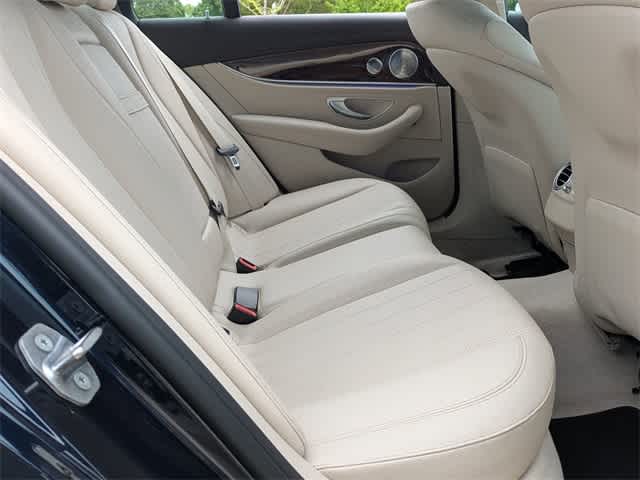 2017 Mercedes-Benz E-Class E 300 9