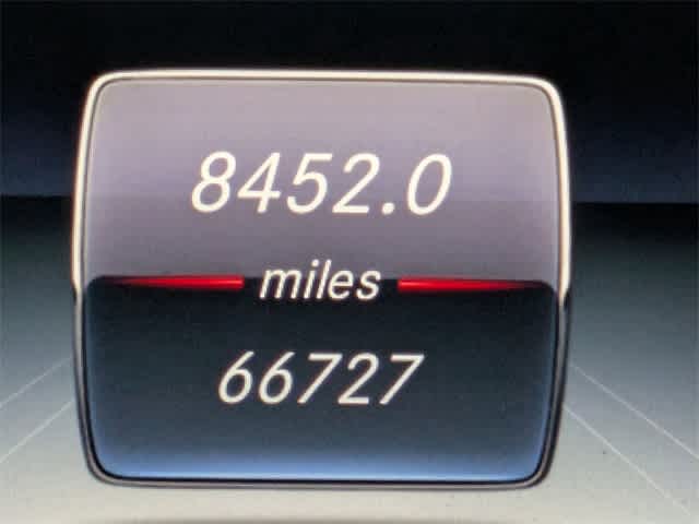 Thumbnail: 2017 Mercedes-Benz E-Class - 26