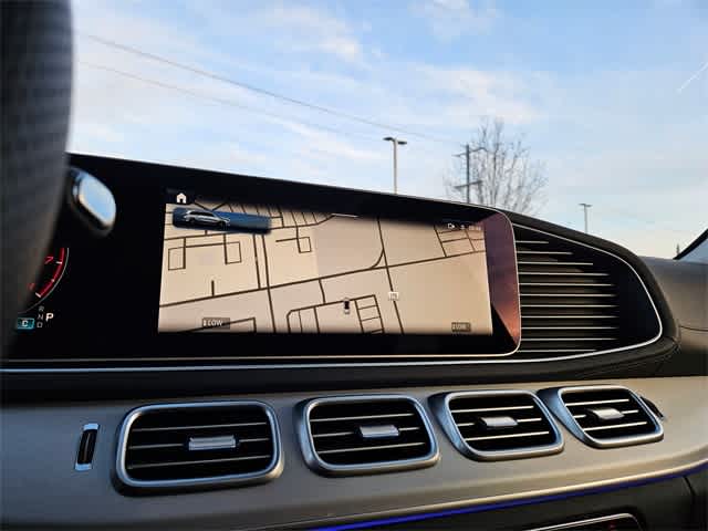 Thumbnail: 2026 Mercedes-Benz GLS - 32