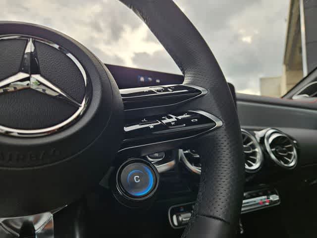 Thumbnail: 2025 Mercedes-Benz CLA - 27