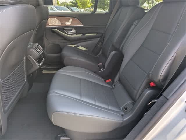 Thumbnail: 2025 Mercedes-Benz GLS - 19