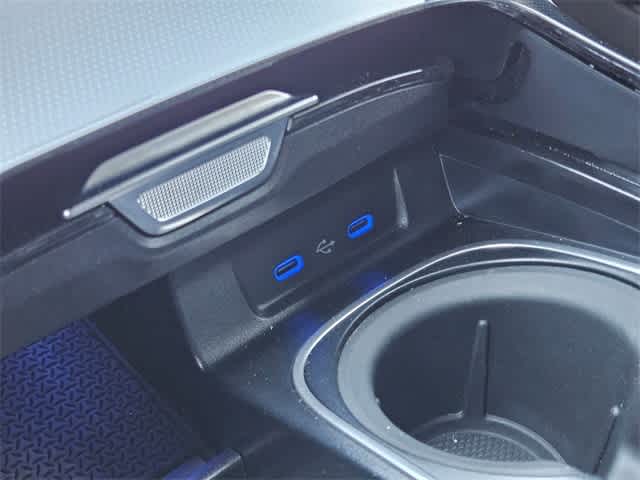 Thumbnail: 2023 Mercedes-Benz S-Class - 31