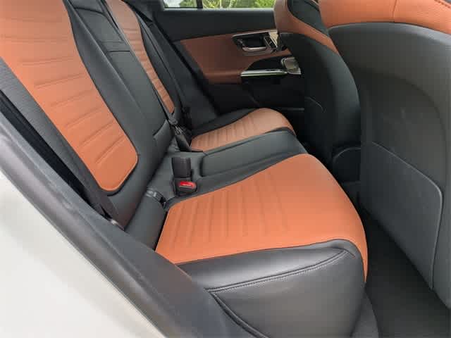 Thumbnail: 2025 Mercedes-Benz GLC - 20