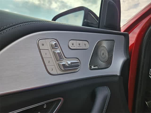 Thumbnail: 2025 Mercedes-Benz GLE - 16