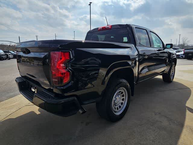 Thumbnail: 2024 Chevrolet Colorado - 8