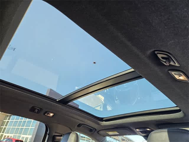 Thumbnail: 2020 Volvo XC40 - 22