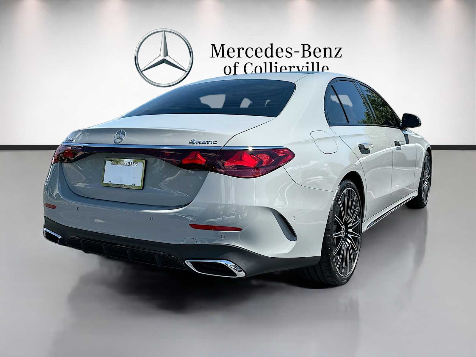 Thumbnail: 2026 Mercedes-Benz E-Class - 5