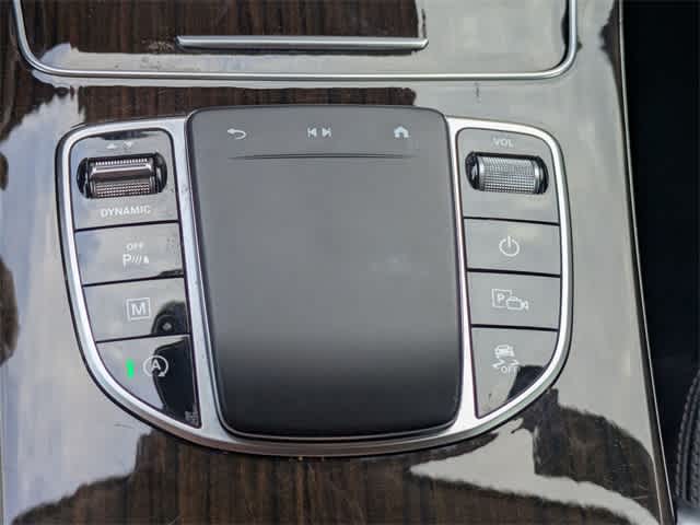 Thumbnail: 2022 Mercedes-Benz GLC - 32