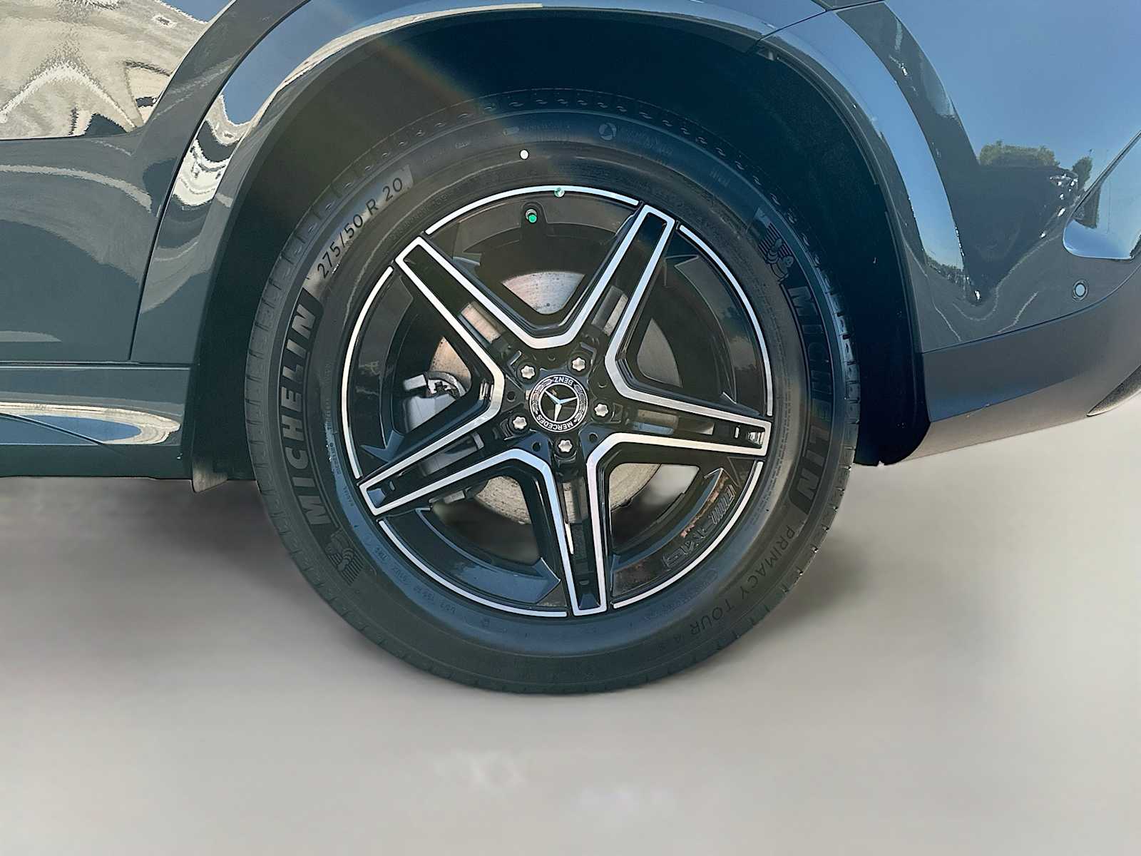 Thumbnail: 2026 Mercedes-Benz GLE - 32