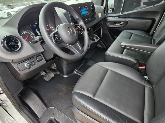 Thumbnail: 2024 Mercedes-Benz Sprinter - 2
