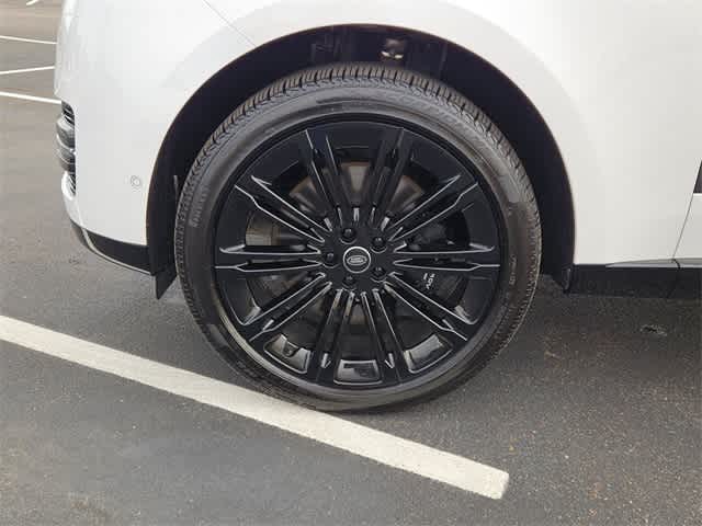 Thumbnail: 2025 Land Rover Range Rover - 13