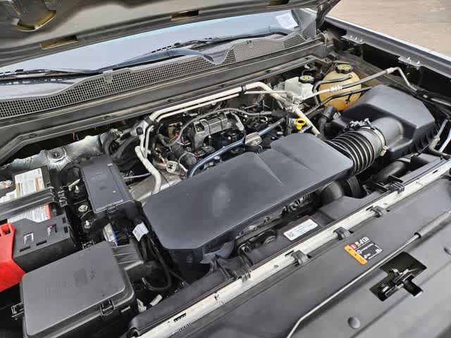 Thumbnail: 2023 Chevrolet Colorado - 14