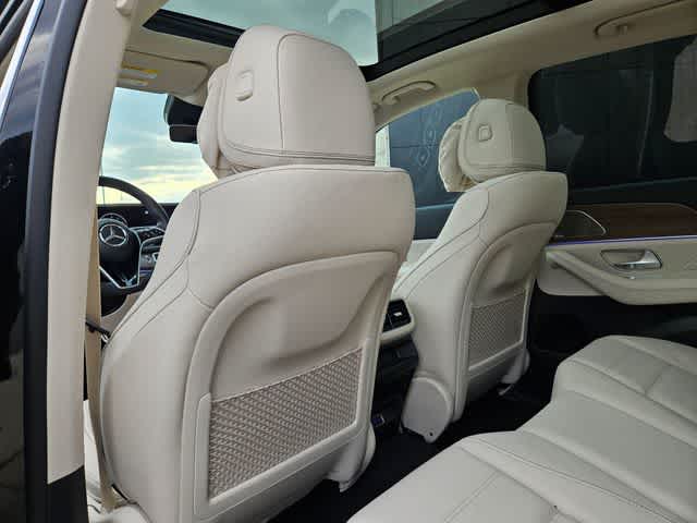 Thumbnail: 2026 Mercedes-Benz GLE - 20