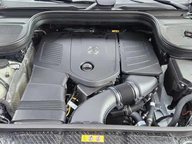 Thumbnail: 2026 Mercedes-Benz GLE - 30