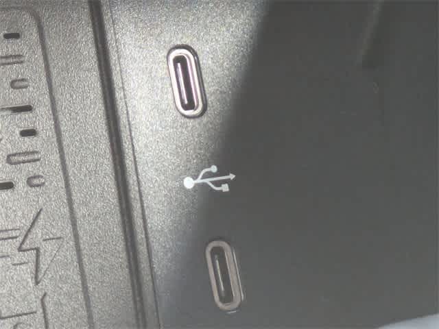 Thumbnail: 2025 Mercedes-Benz GLS - 27