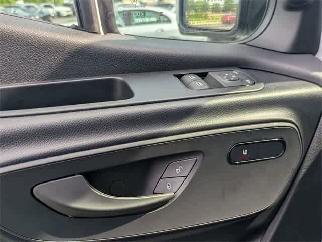 Thumbnail: 2025 Mercedes-Benz Sprinter - 16