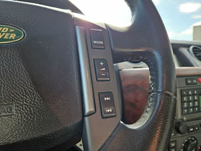 Thumbnail: 2005 Land Rover LR3 - 26