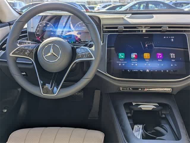 Thumbnail: 2025 Mercedes-Benz E-Class - 4