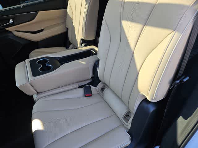 Thumbnail: 2022 Acura MDX - 20