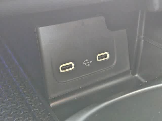 Thumbnail: 2026 Mercedes-Benz C-Class - 32