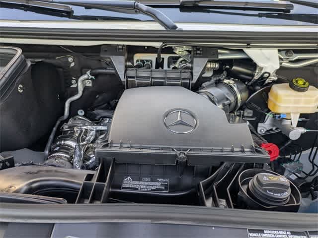 Thumbnail: 2025 Mercedes-Benz Sprinter - 14