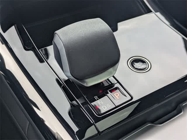 Thumbnail: 2025 Land Rover Range Rover Sport - 31