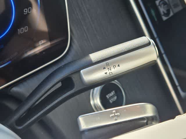 Thumbnail: 2023 Mercedes-Benz EQS - 32