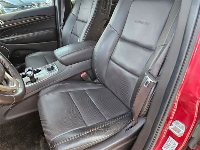 Thumbnail: 2015 Jeep Grand Cherokee - 14